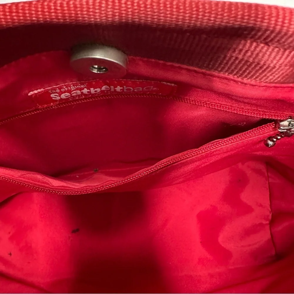 Harveys seatbelt Red Checkered Tote Bag